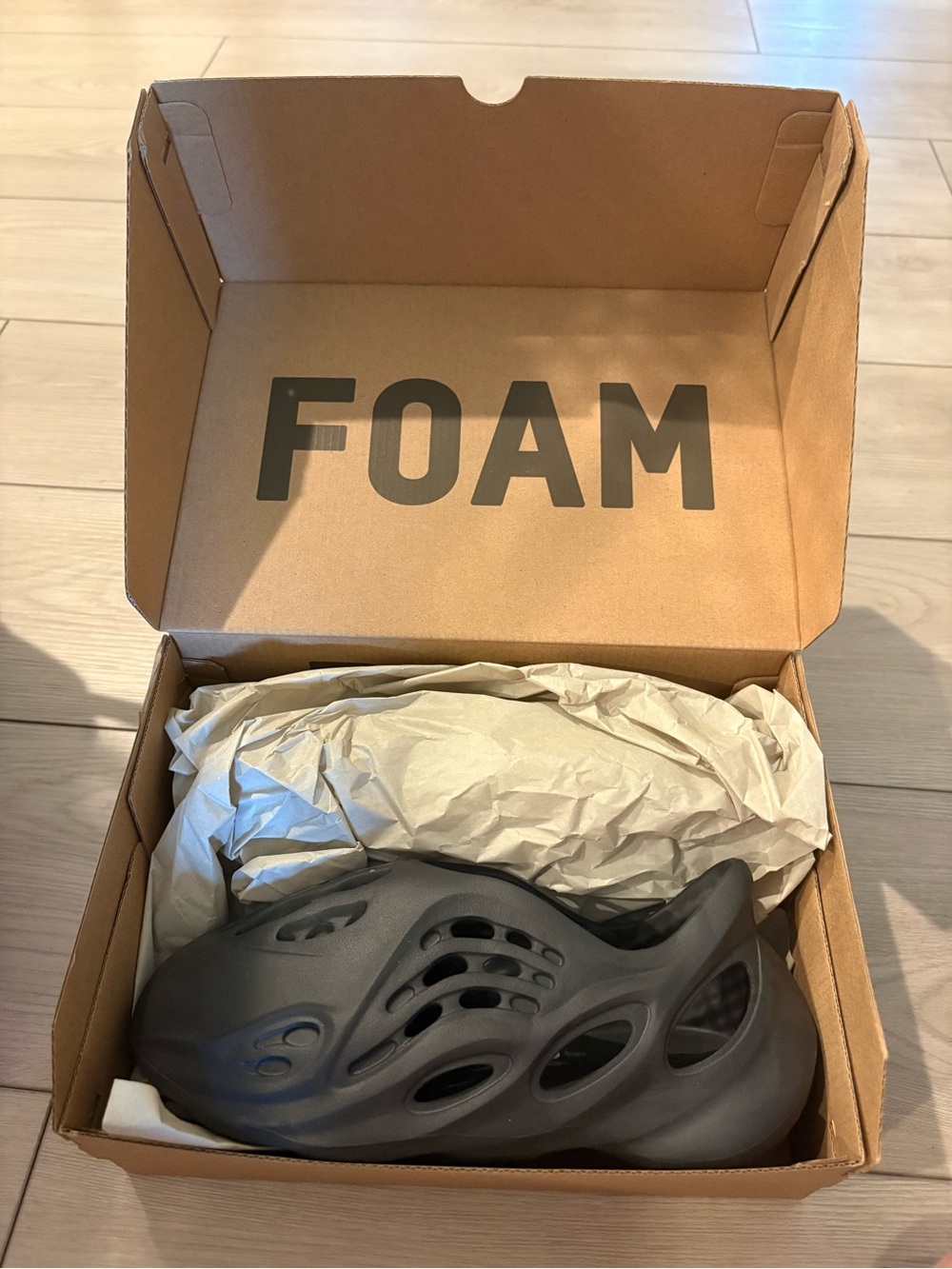 Slip-On Ventilated Foam runner Yeezy- Gray